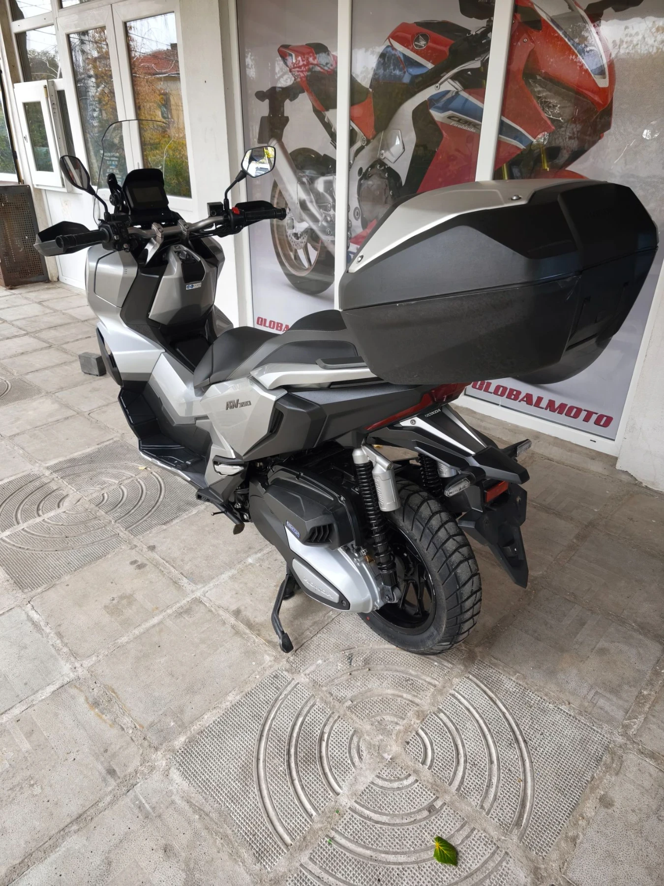 Honda X-ADV, снимка 2 - Мотоциклети и мототехника - 56735066