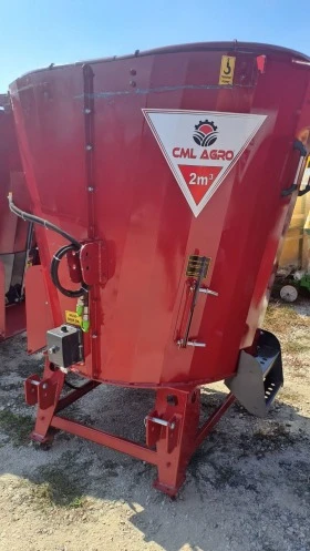 Специализирани машини Други Смесител, миксер за фураж 2м3, снимка 3