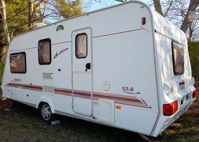 Каравана Eldis Elddis Odyssey 524, снимка 1 - Каравани и кемпери - 48310650