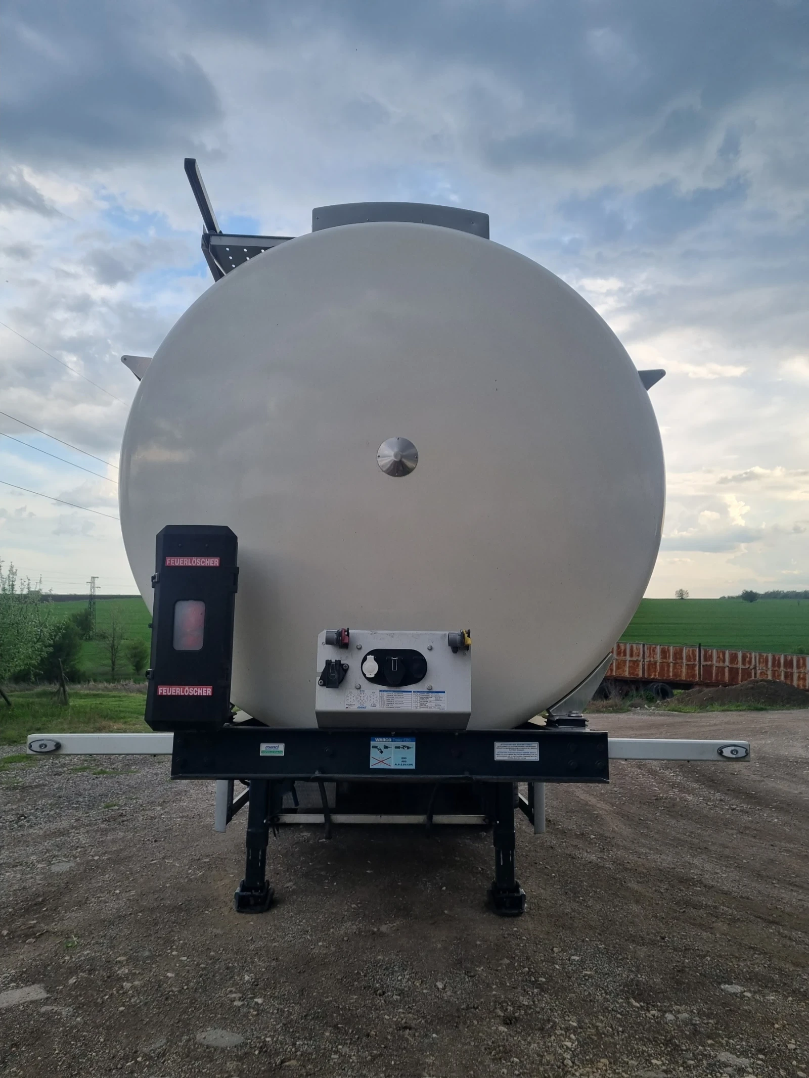 ����������� Menci | Mobile.bg � ����������� 2