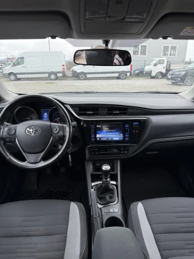 Toyota Auris УНИКАТ!!! РЕАЛНИ КИЛОМЕТРИ!!!, снимка 5