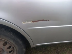 Toyota Corolla 1.6 I 16V - 650 € / 1271.29 лв. - 88158389 13