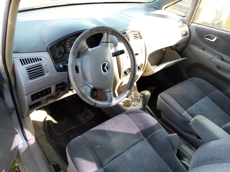 Mazda Premacy, снимка 11 - Автомобили и джипове - 23532774