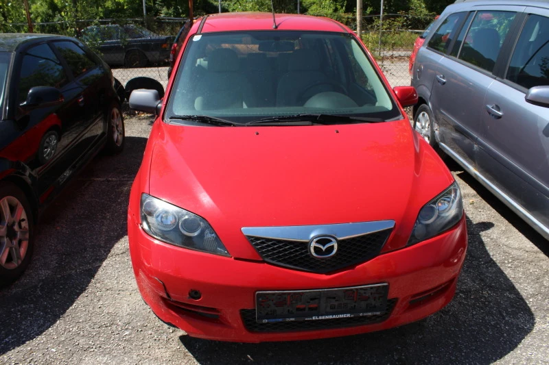 Mazda 2 1.4 ТДИ Фейса, снимка 2 - Автомобили и джипове - 47403542