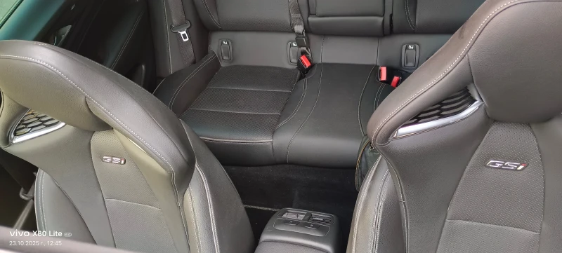 Opel Insignia GSi 4х4, снимка 15 - Автомобили и джипове - 52551488