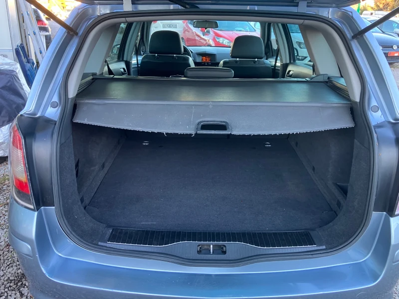 Opel Astra 1.6i-115k.c-Cosmo, снимка 13 - Автомобили и джипове - 52229268