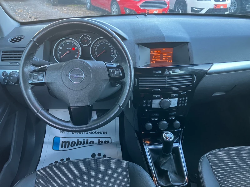 Opel Astra 1.6i-115k.c-Cosmo, снимка 9 - Автомобили и джипове - 52229268