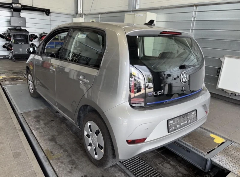 VW Up e-UP| Kamera| Tempomat, снимка 4 - Автомобили и джипове - 52687893