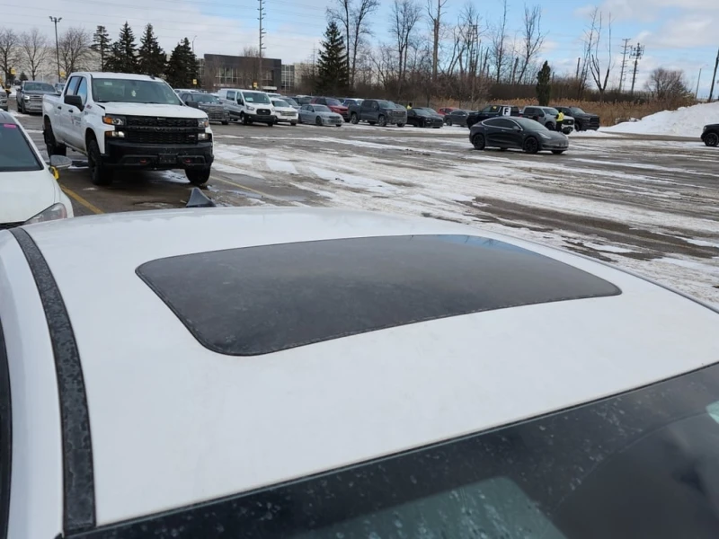 Hyundai Elantra * PREFERRED * CARFAX * ЦЕНА ДО БГ, снимка 12 - Автомобили и джипове - 53395634