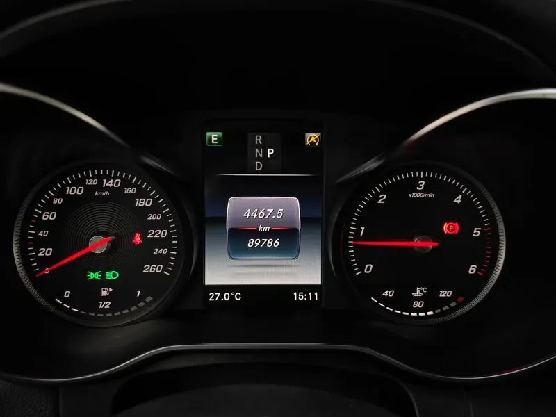 Mercedes-Benz C 220 - САМО 30% АВАНС, снимка 8 - Автомобили и джипове - 55570352