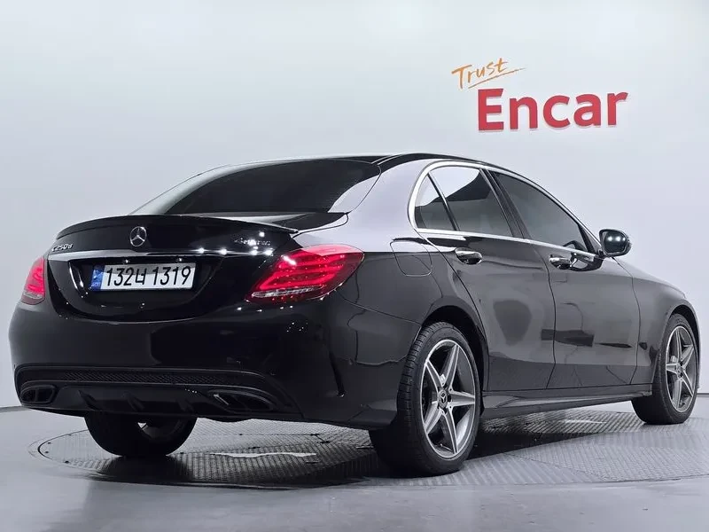 Mercedes-Benz C 220 - САМО 30% АВАНС, снимка 2 - Автомобили и джипове - 55570352