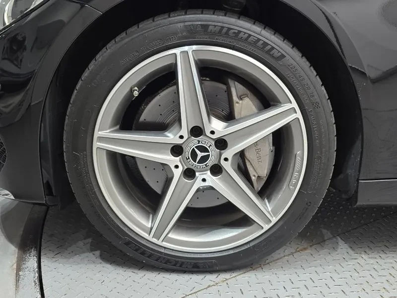 Mercedes-Benz C 220 - САМО 30% АВАНС, снимка 5 - Автомобили и джипове - 55570352