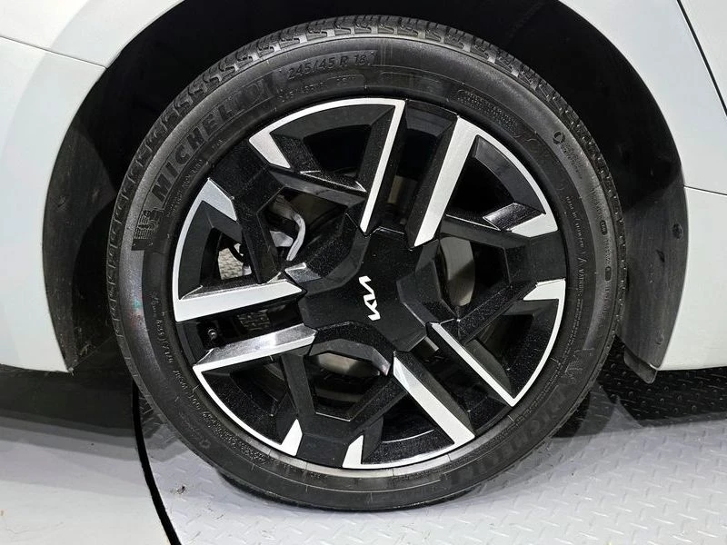 Kia K8 Noblesse| 180к.с., снимка 5 - Автомобили и джипове - 56211520