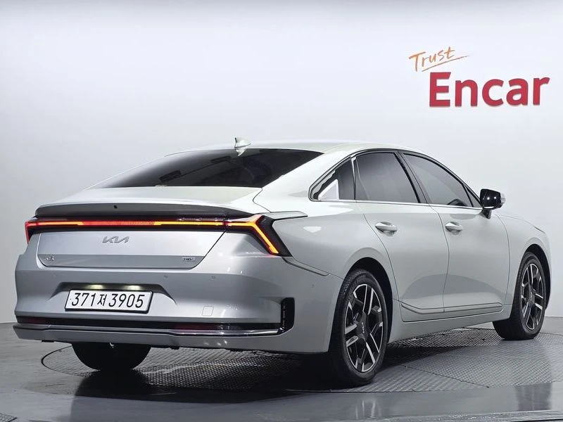 Kia K8 Noblesse| 180к.с., снимка 2 - Автомобили и джипове - 56211520
