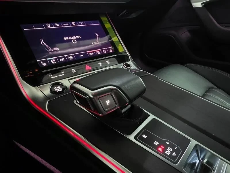 Audi A6, снимка 9 - Автомобили и джипове - 56724778