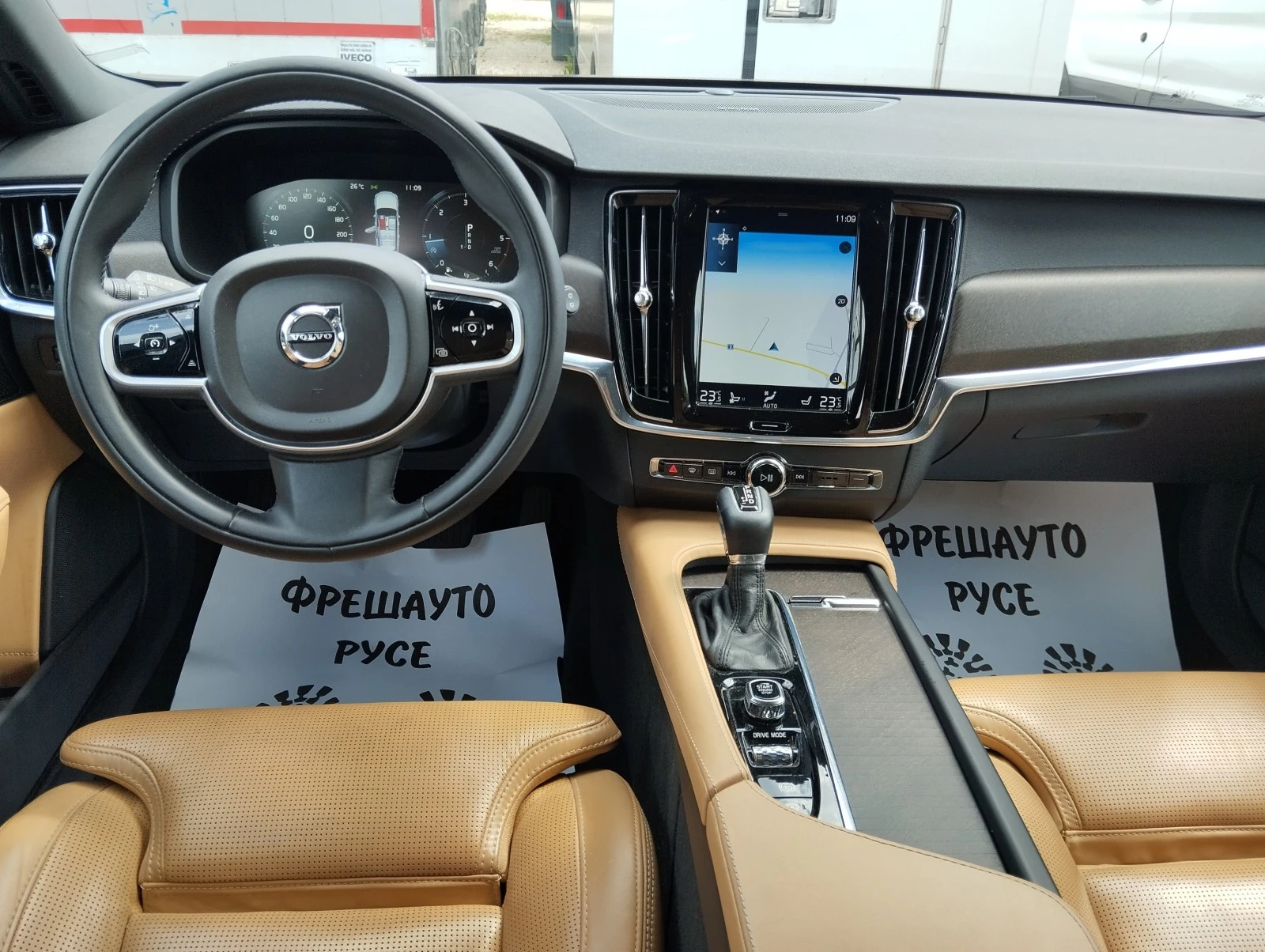 Volvo V90 Cross Country 2.0D4 AWD Navi Подгрев Обдъхване  - изображение 8