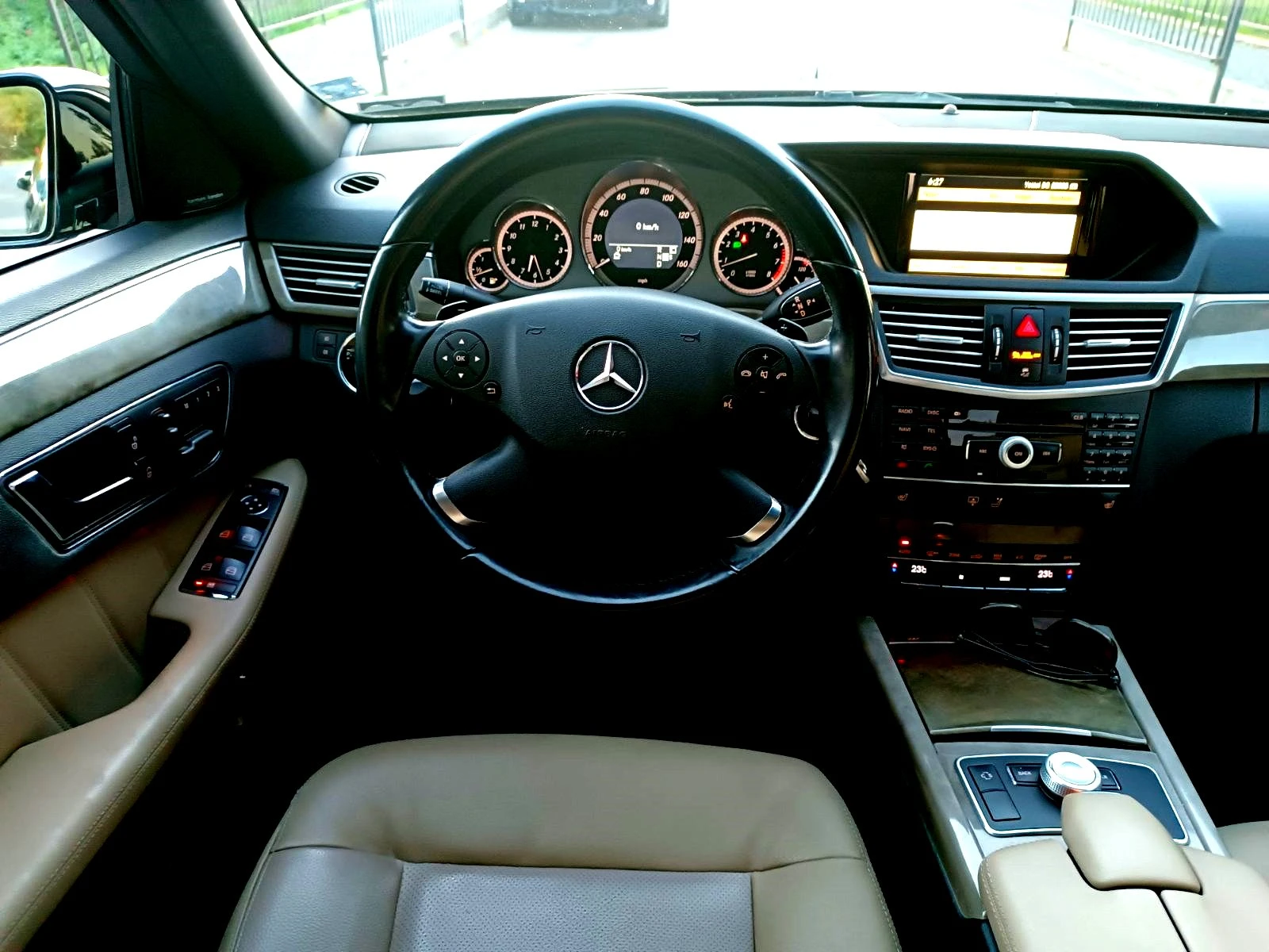 Mercedes-Benz E 350 4Matic AMG Paket, LPG  ! | Mobile.bg   13