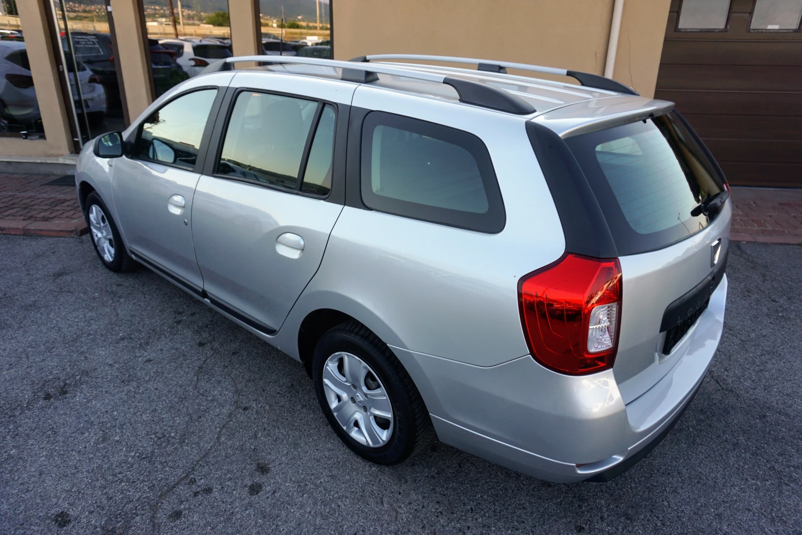 Dacia Logan MCV 1.5 DCI LAUREATE - изображение 4
