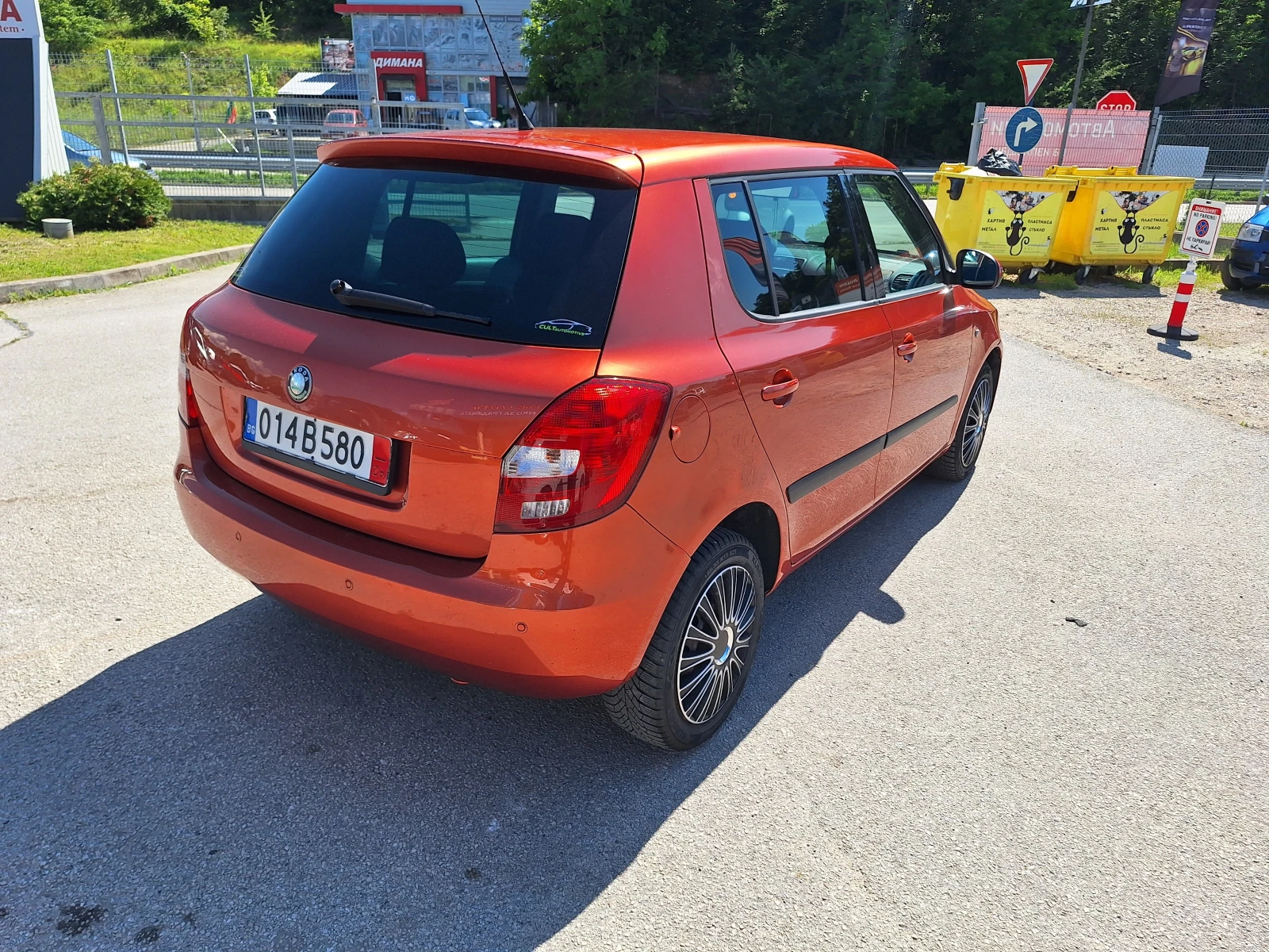 Skoda Fabia 1.2i  - изображение 10