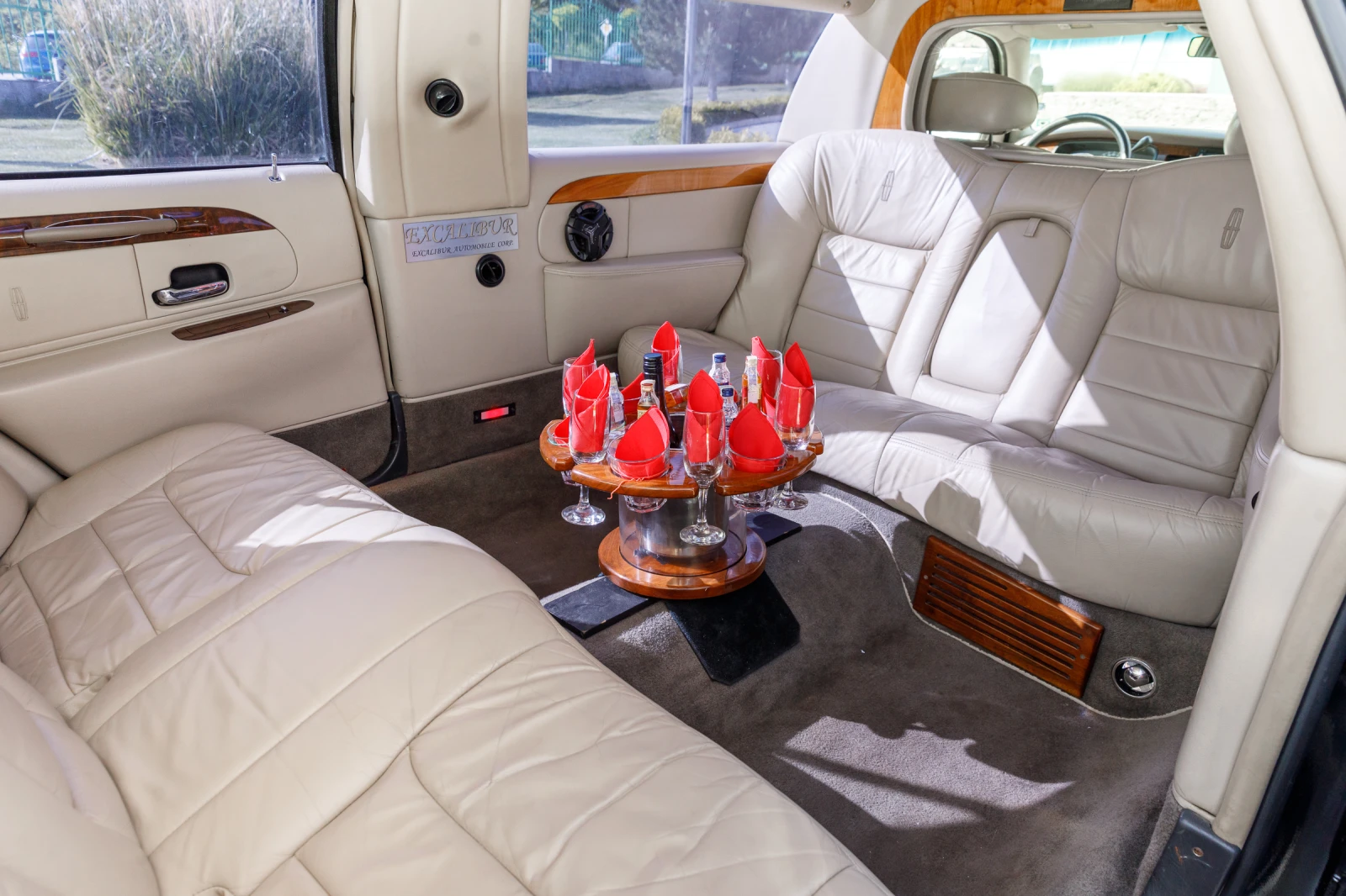 Lincoln Town car ЛИМУЗИНА - изображение 8