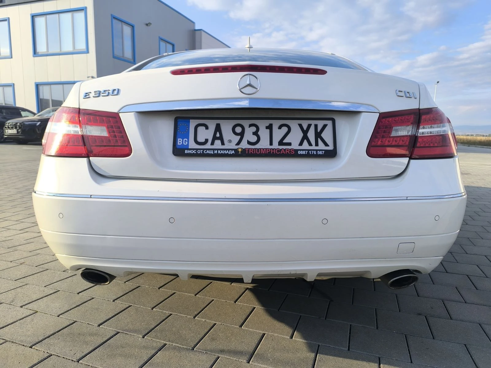 Mercedes-Benz E 350 * НАЛИЧНА* * ПЕРФЕКТНО ТЕХНИЧЕСКО СЪСТОЯНИЕ*  - изображение 6