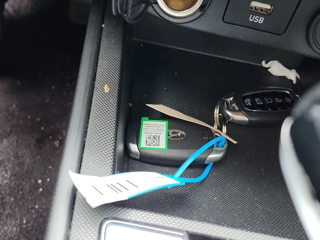 Hyundai Elantra * PREFERRED * CARFAX * ЦЕНА ДО БГ - изображение 9