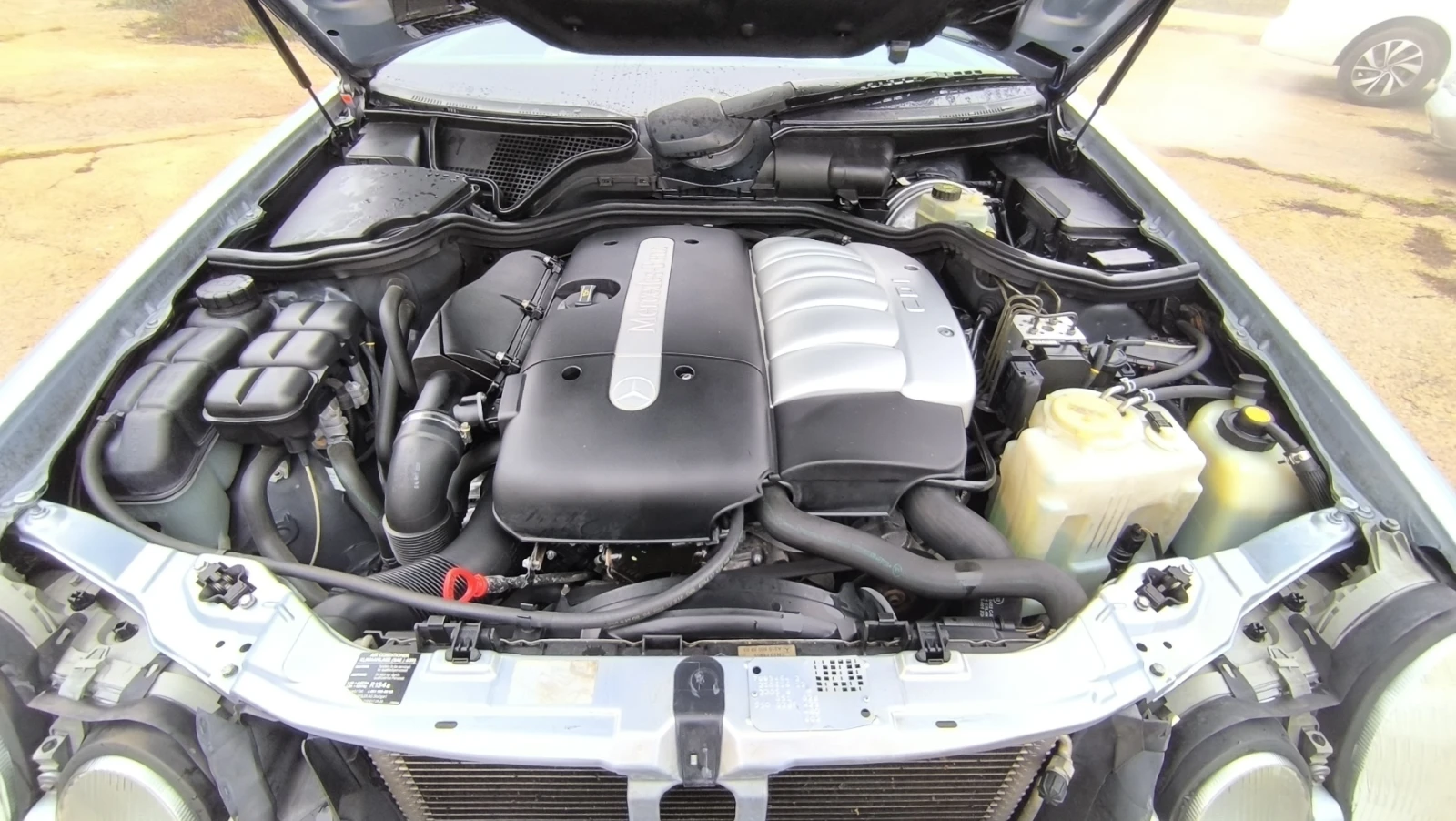 Mercedes-Benz E 270 Pilato 1 - изображение 3