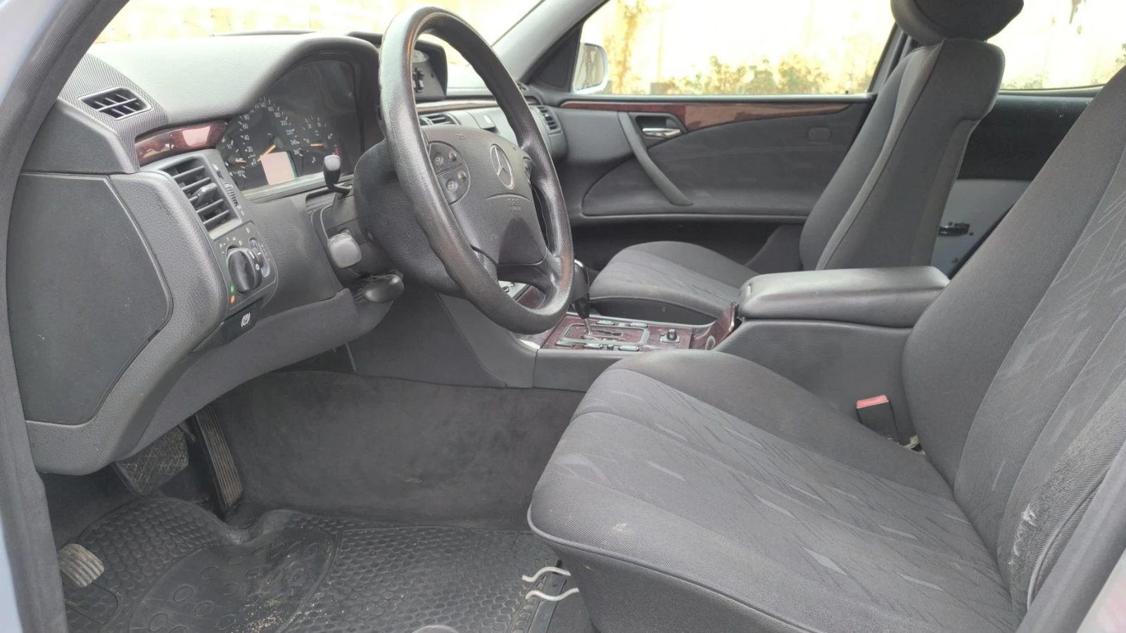 Mercedes-Benz E 270 Pilato 1 - изображение 6