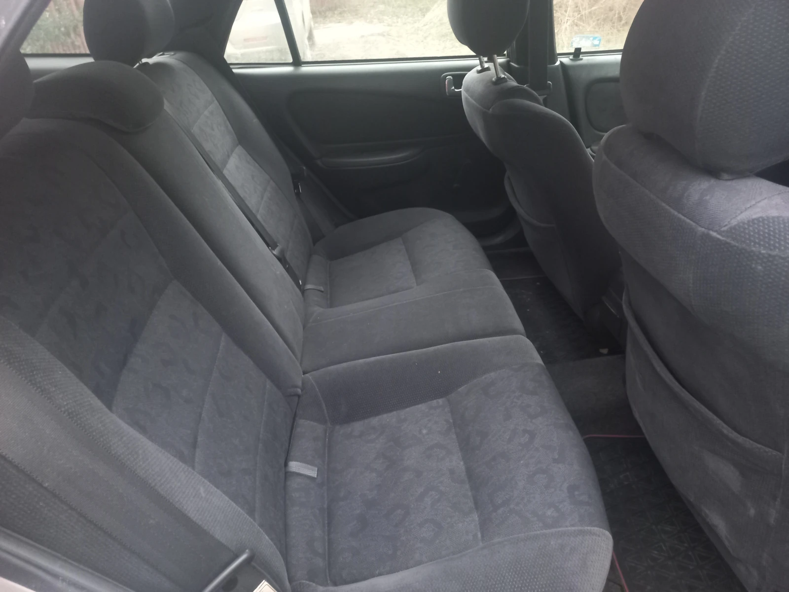 Toyota Corolla 1.6 I 16V | Mobile.bg � ����������� 11