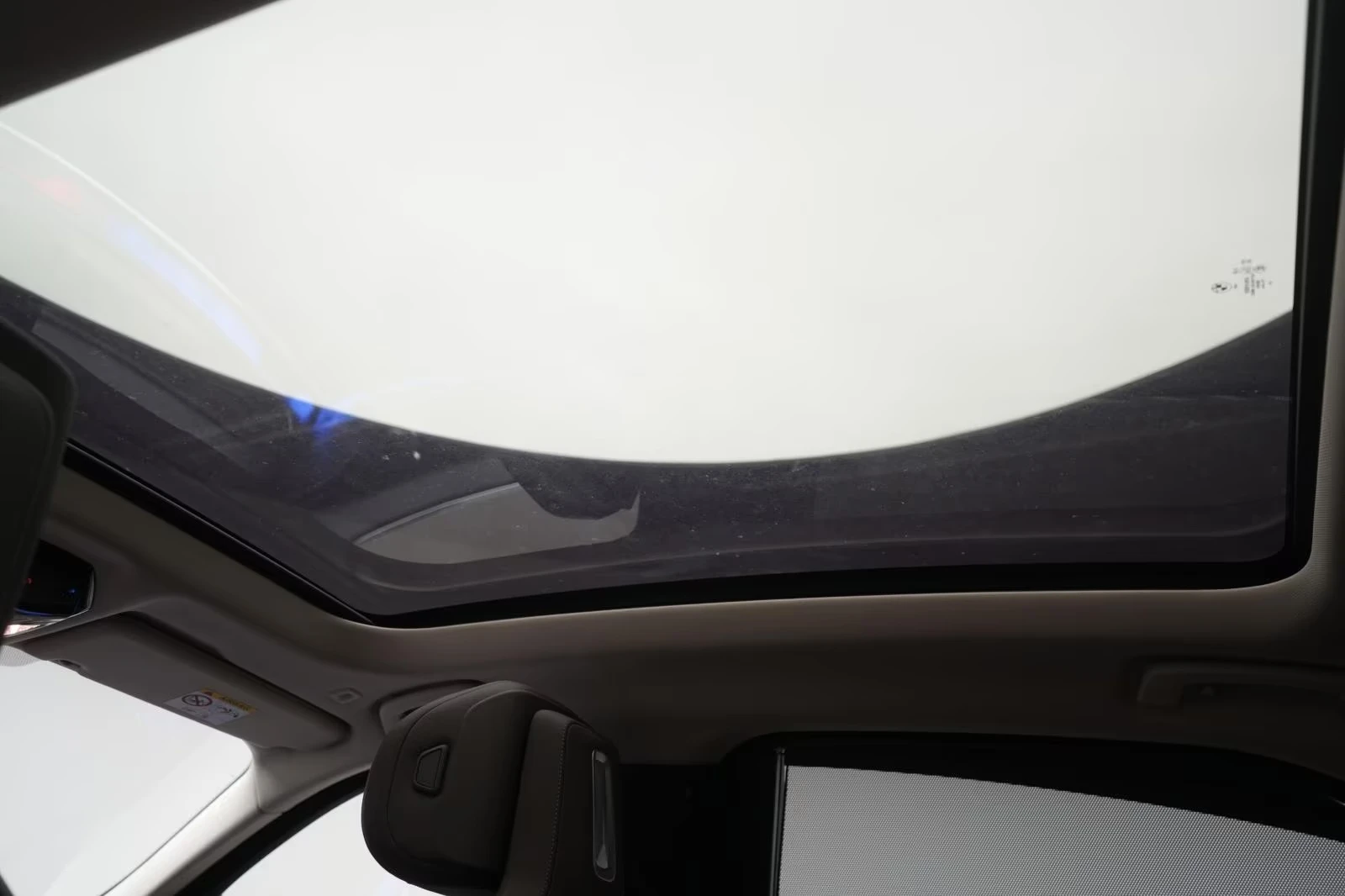 BMW i7 eDRIVE50 M-SPORT PAKET 360-CAMERA B&W, снимка 12 - Автомобили и джипове - 53933354