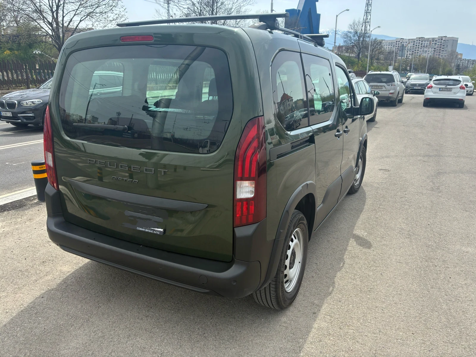Peugeot Rifter, снимка 5 - Автомобили и джипове - 54201990