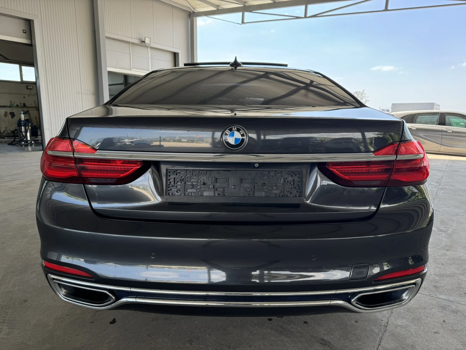 BMW 750 LI* 449* Xdrive* 149��* 3xTV* H/K* Business class* | Mobile.bg � ����������� 4