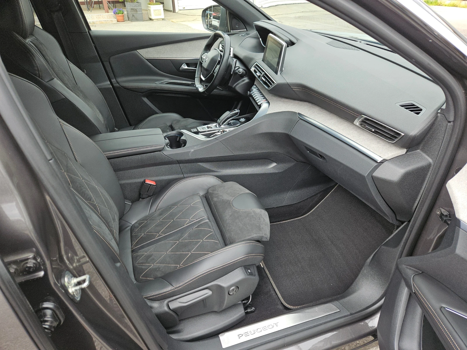 Peugeot 3008 GT/2.0HDI/360 ������/CARPLAY/KeyLess/�������/����� | Mobile.bg � ����������� 15