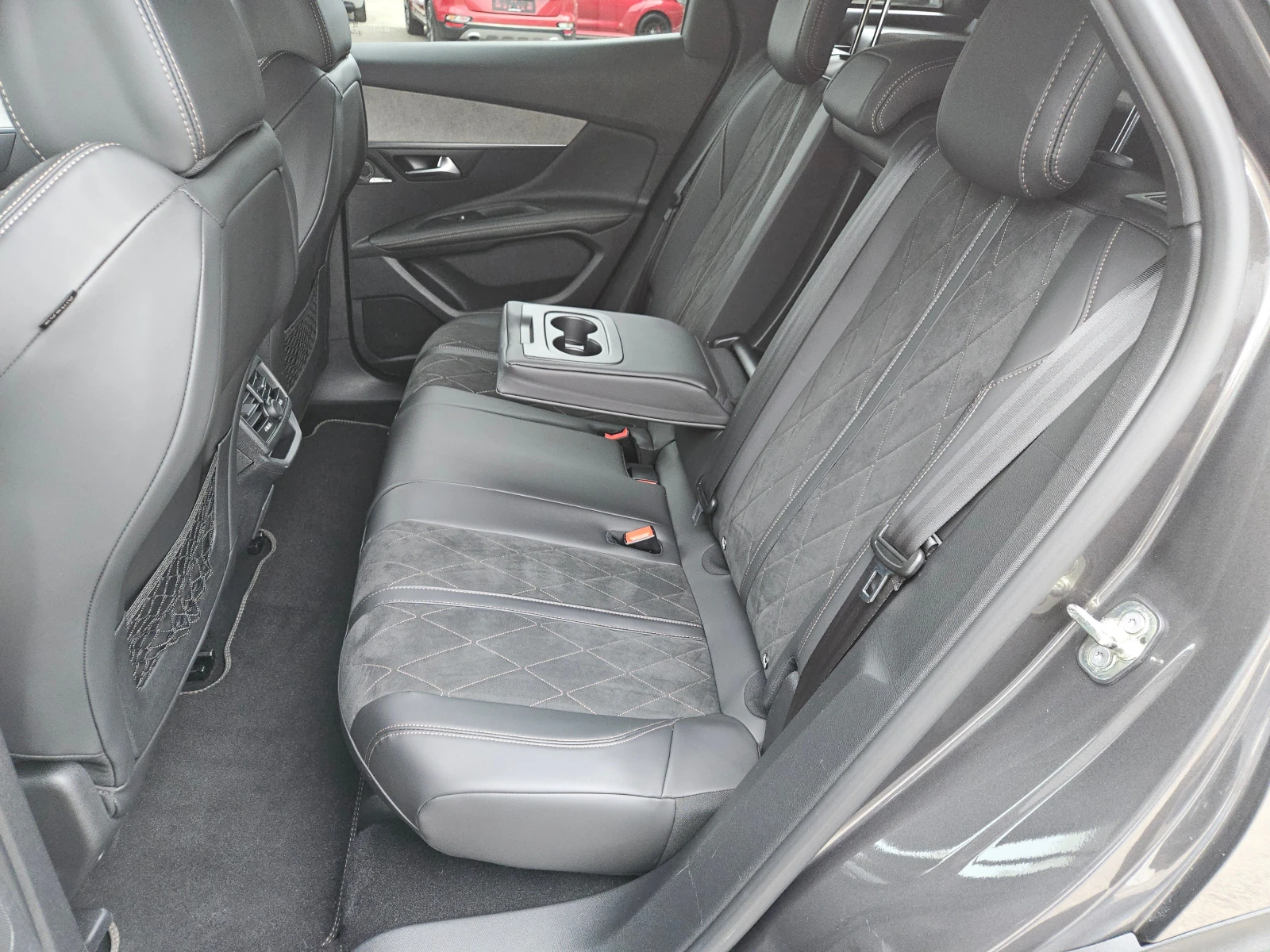 Peugeot 3008 GT/2.0HDI/360 ������/CARPLAY/KeyLess/�������/����� | Mobile.bg � ����������� 16