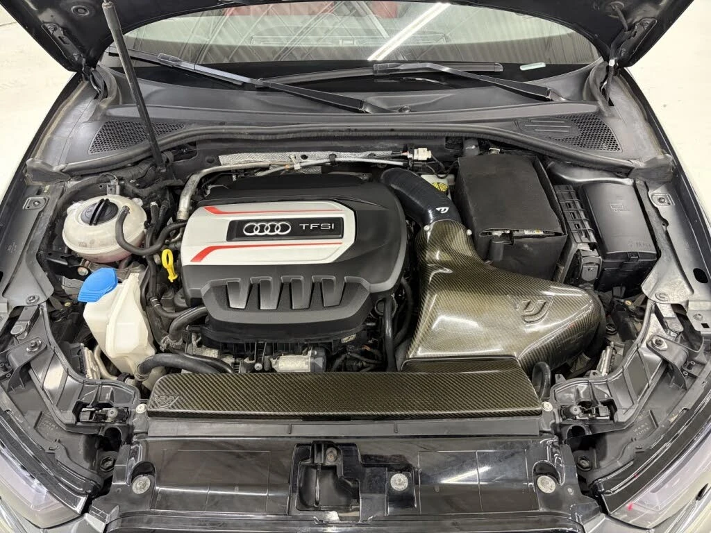 Audi S3 PRESTIGE* B&O* F1 CARBON WHEEL* КАМЕРА* КЕЙЛЕС, снимка 7 - Автомобили и джипове - 54598898