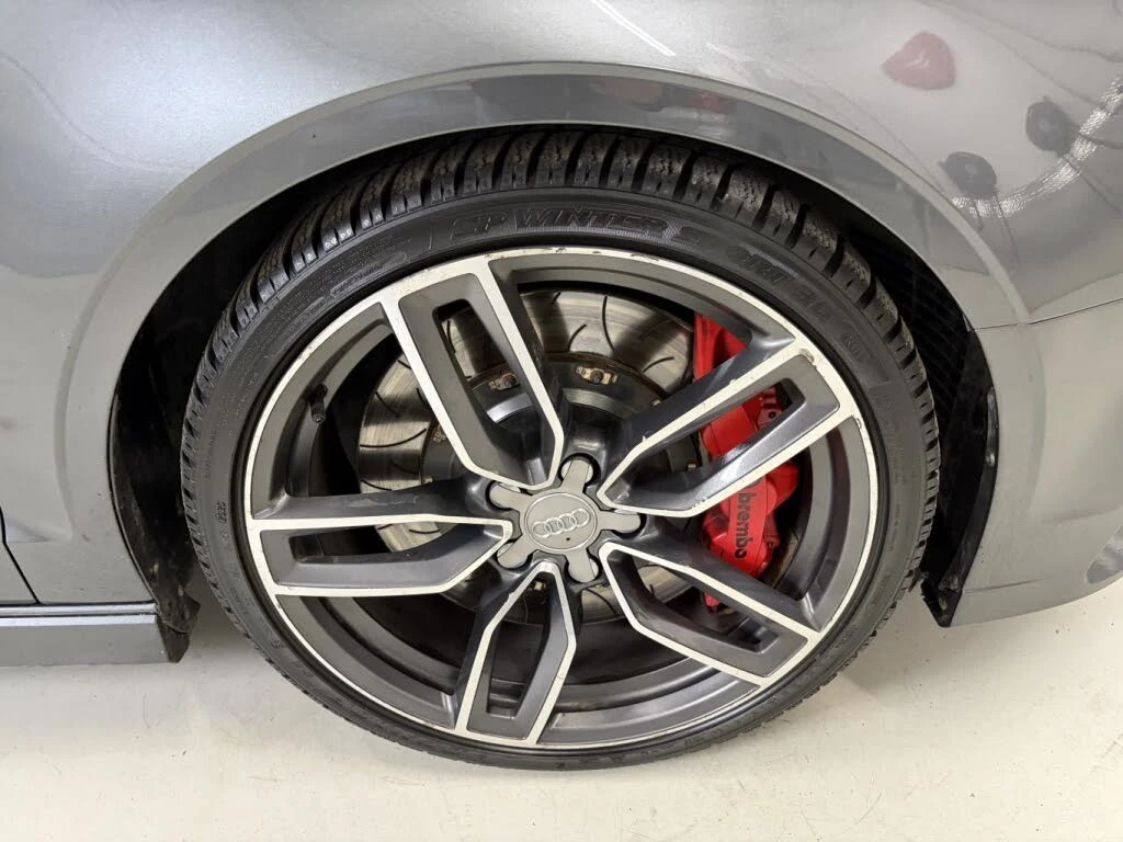 Audi S3 PRESTIGE* B&O* F1 CARBON WHEEL* КАМЕРА* КЕЙЛЕС, снимка 6 - Автомобили и джипове - 54598898
