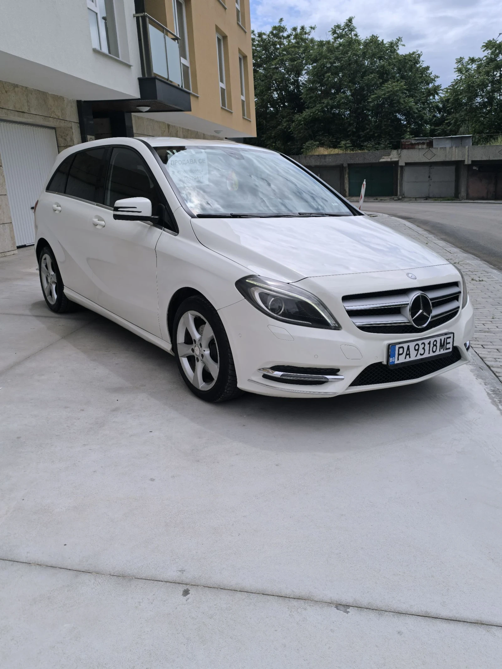 Mercedes-Benz B 180, снимка 2 - Автомобили и джипове - 54651443