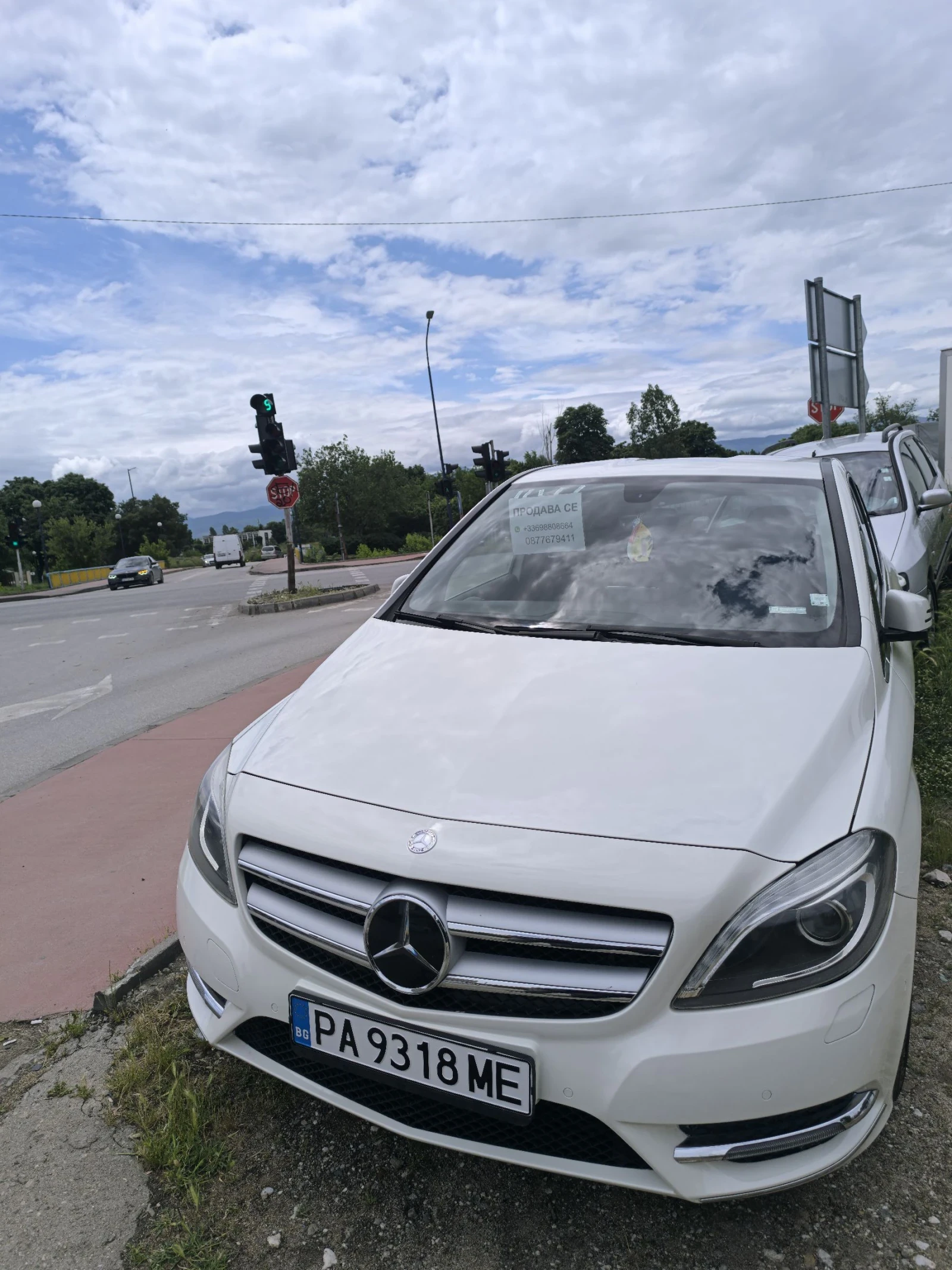 Mercedes-Benz B 180, снимка 13 - Автомобили и джипове - 54651443