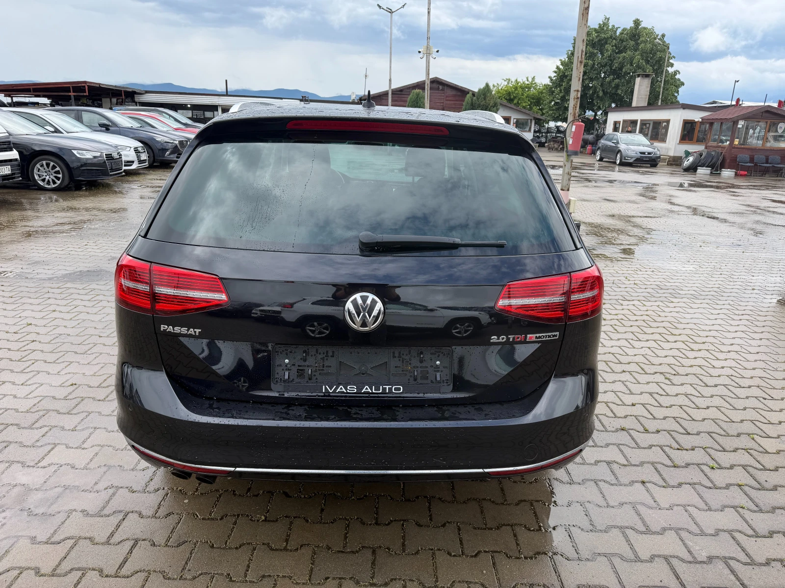 VW Passat 2.0TDI 4MOTION AVTOMAT/NAVI/KOJA EURO 6, снимка 7 - Автомобили и джипове - 54748073