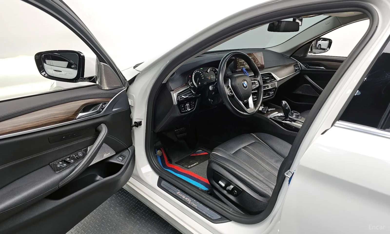 BMW 530 530i Luxary Plus, снимка 10 - Автомобили и джипове - 55048322