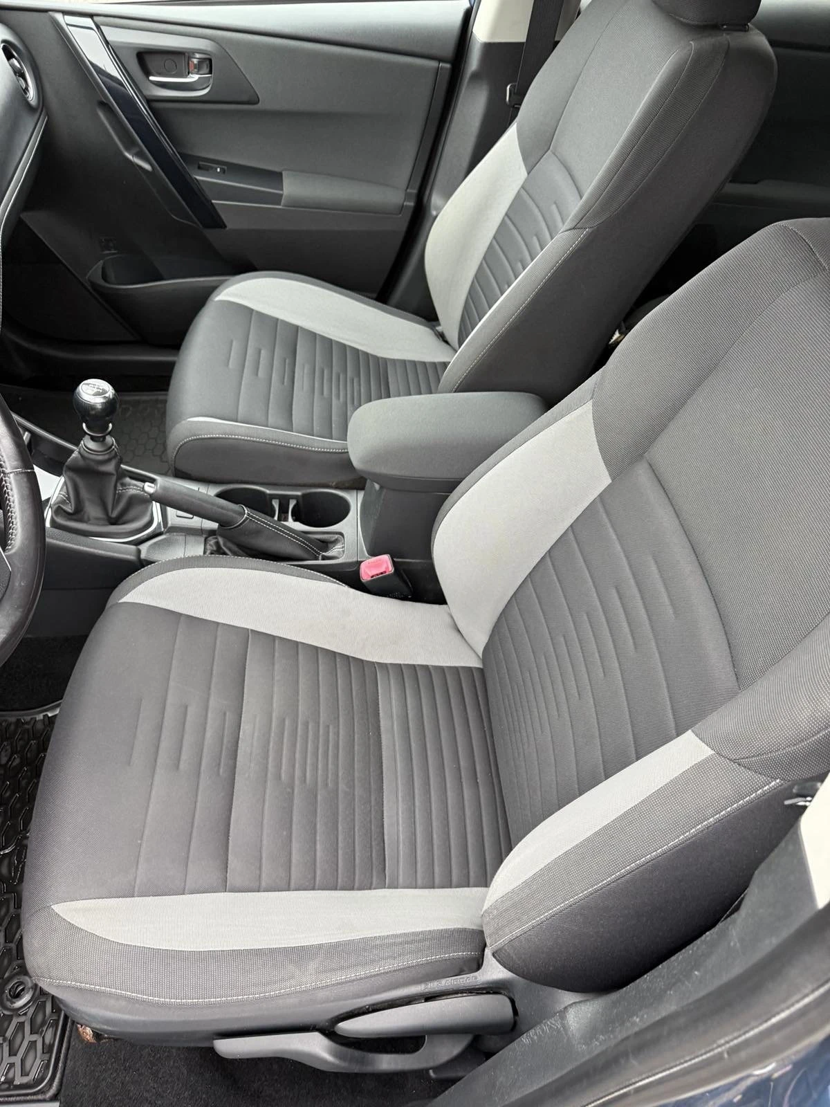 Toyota Auris ������!!! ������ ���������!!! | Mobile.bg � ����������� 9