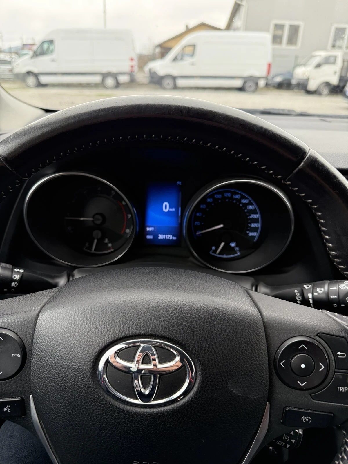 Toyota Auris ������!!! ������ ���������!!! | Mobile.bg � ����������� 12