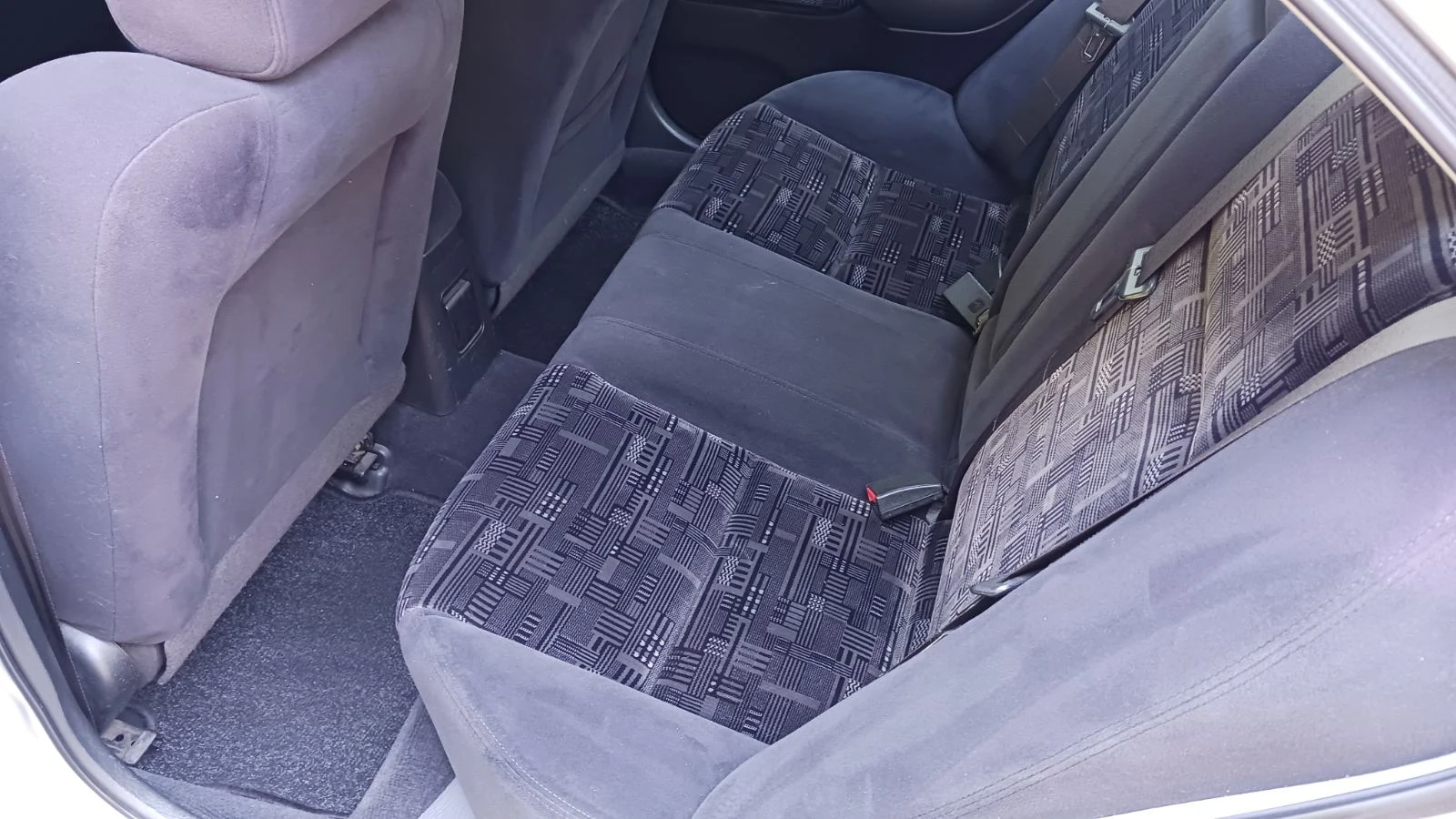 Honda Accord, снимка 17 - Автомобили и джипове - 55270013