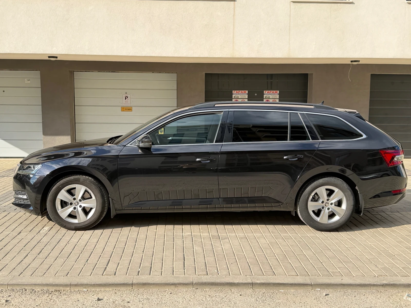 Skoda Superb FACE LIFT MATRIX BI-LED, снимка 3 - Автомобили и джипове - 55284014