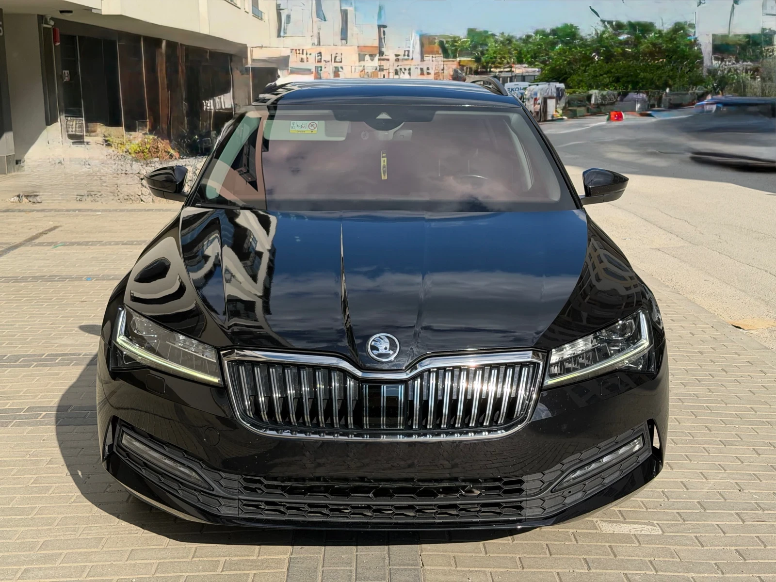 Skoda Superb FACE LIFT MATRIX BI-XENON