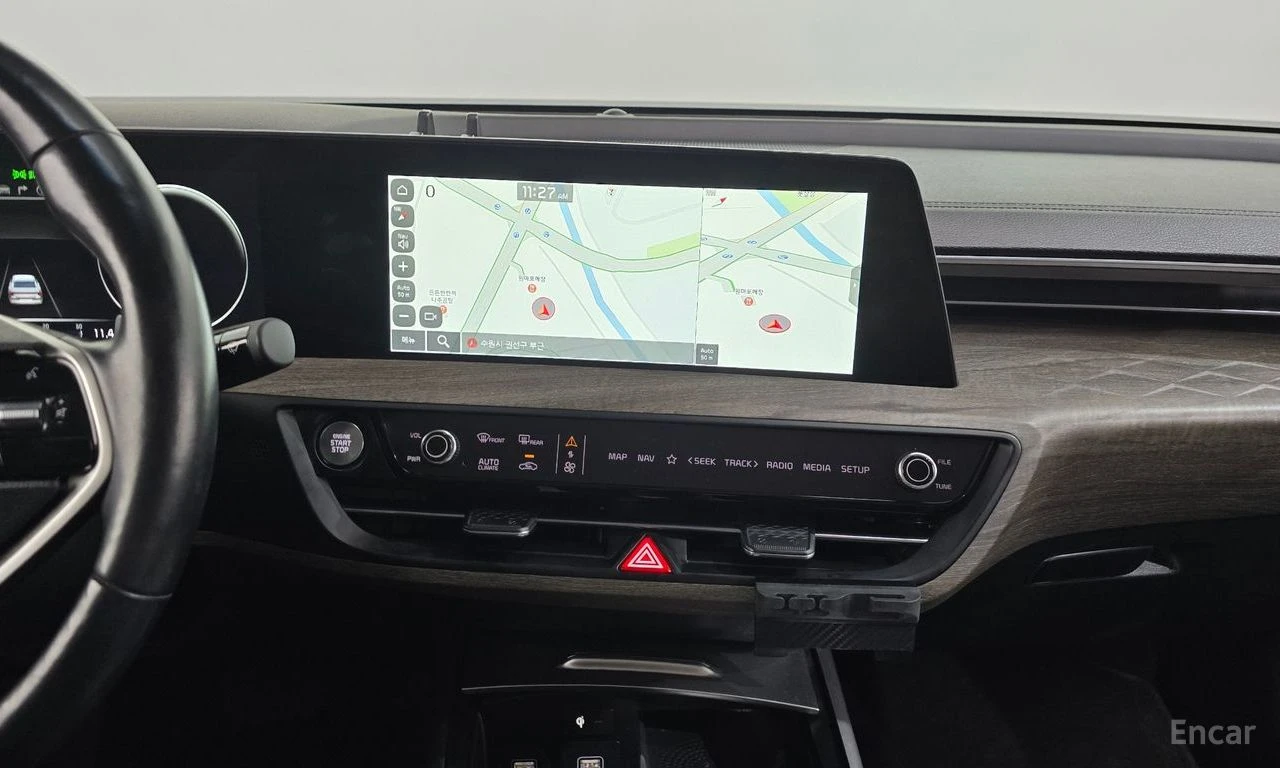 Kia K8 2.5* NOBLESSE* ПОДГРЕВ* ОБДУХВАНЕ* LANE* ASSIST* 3, снимка 10 - Автомобили и джипове - 55395231