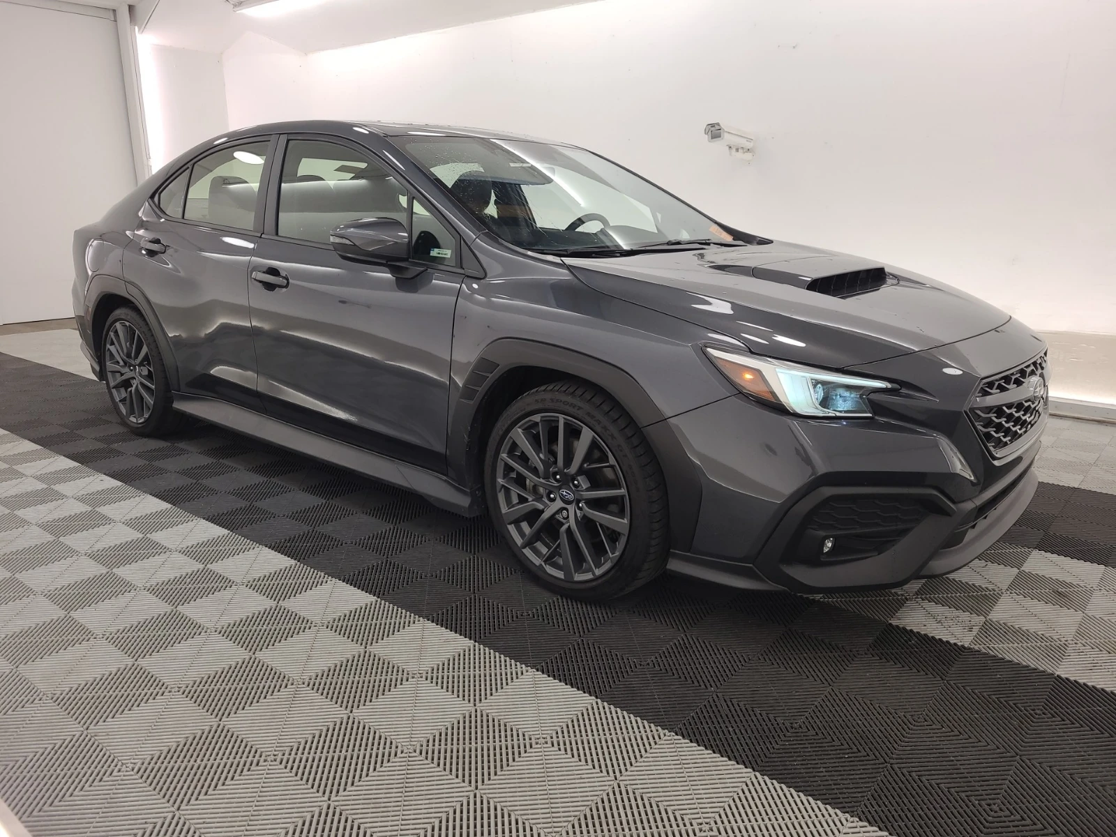 Subaru WRX GT / АВТОКРЕДИТ, снимка 2 - Автомобили и джипове - 56167838