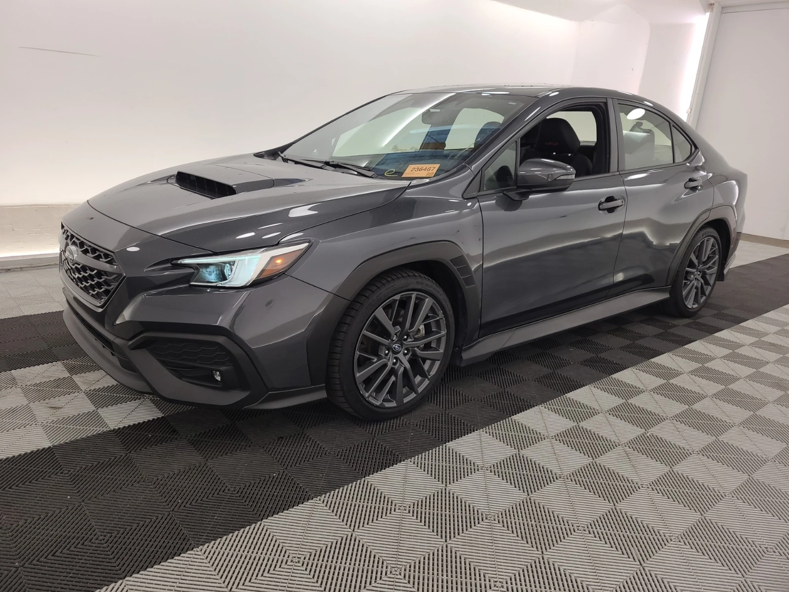 Subaru WRX GT / АВТОКРЕДИТ