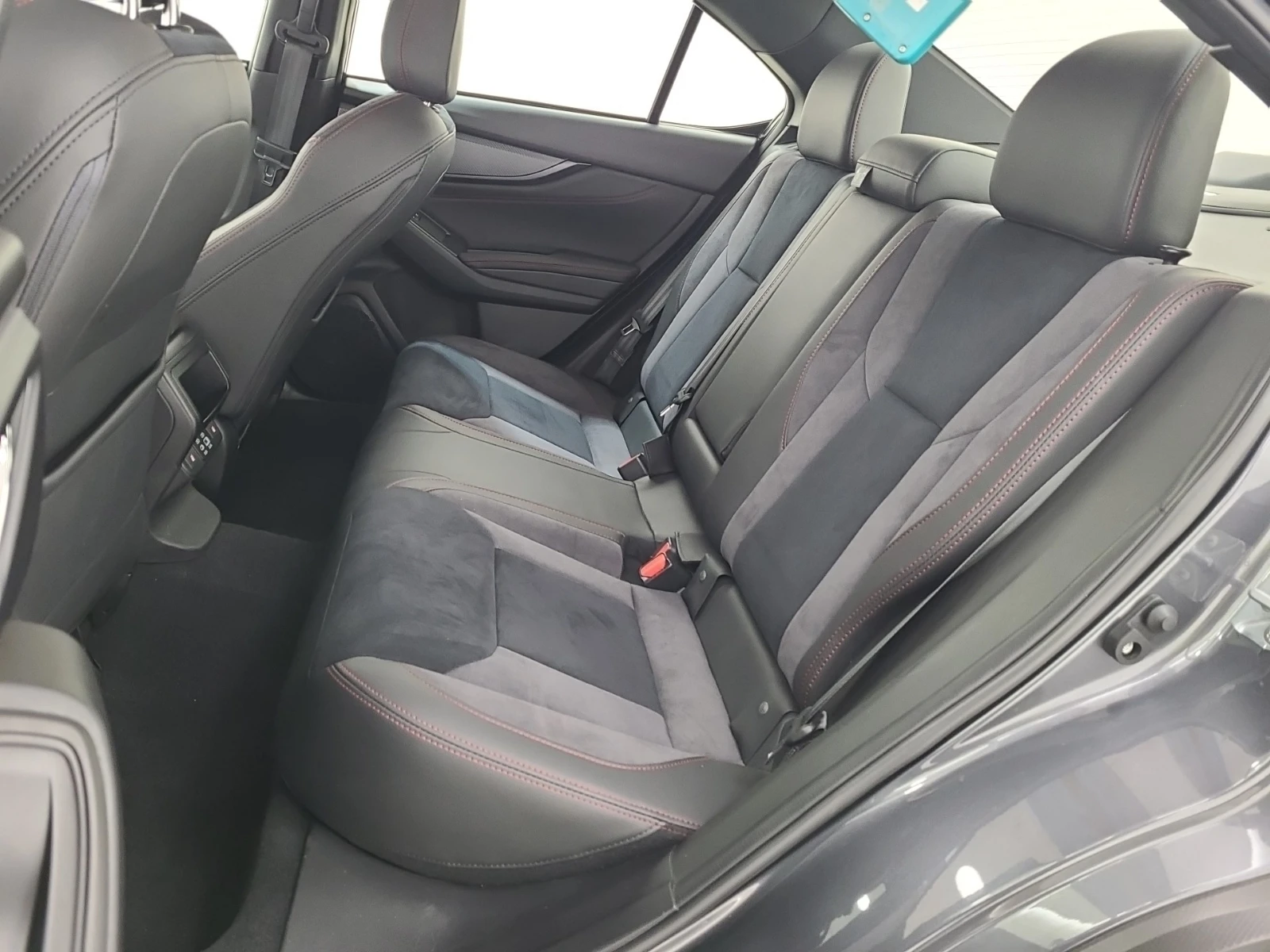 Subaru WRX GT / АВТОКРЕДИТ, снимка 14 - Автомобили и джипове - 56167838