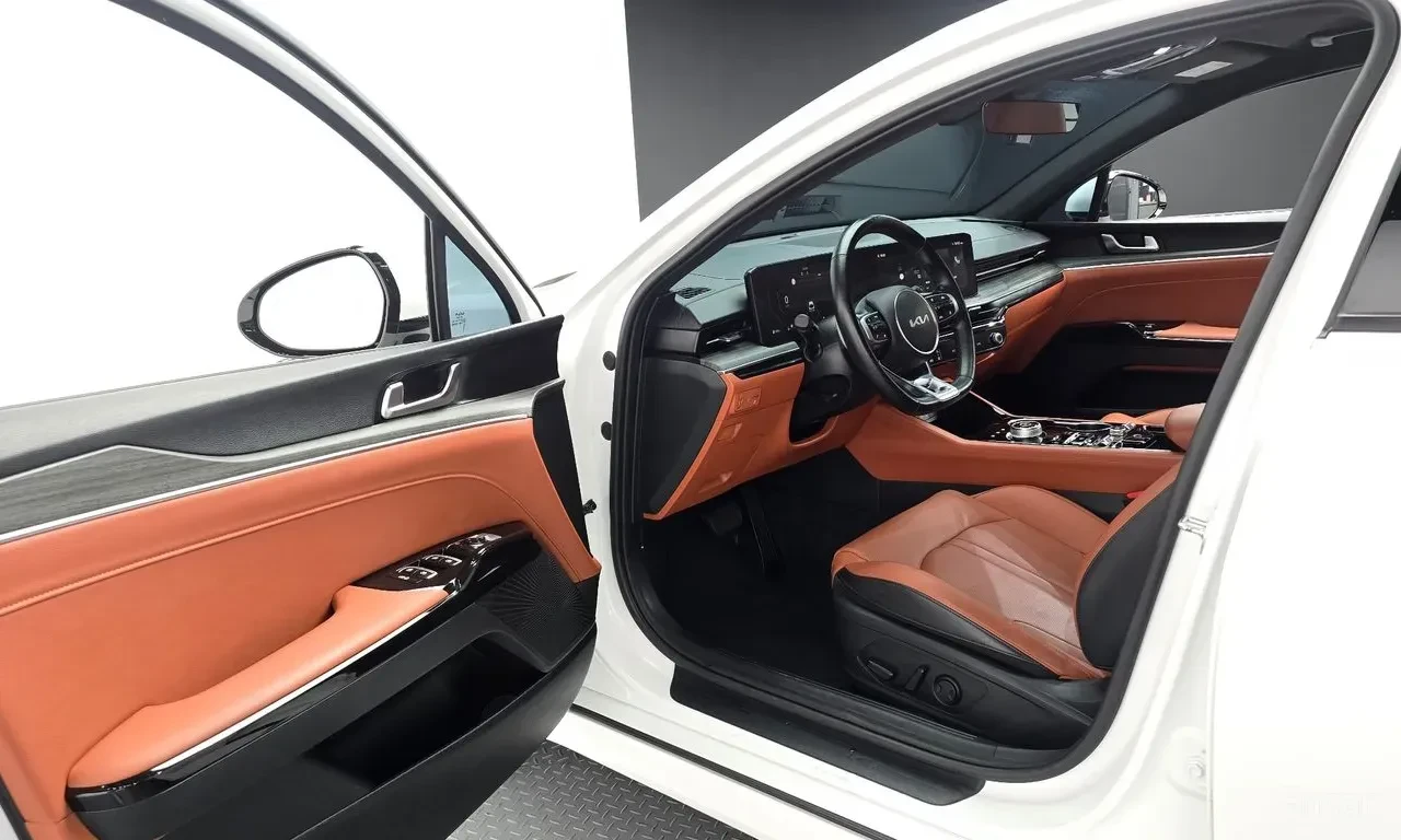 Kia K5 1.6* TURBO* NOBLESSE* ОБДУХВАНЕ* 360КАМЕРА* LANE* , снимка 6 - Автомобили и джипове - 56183444
